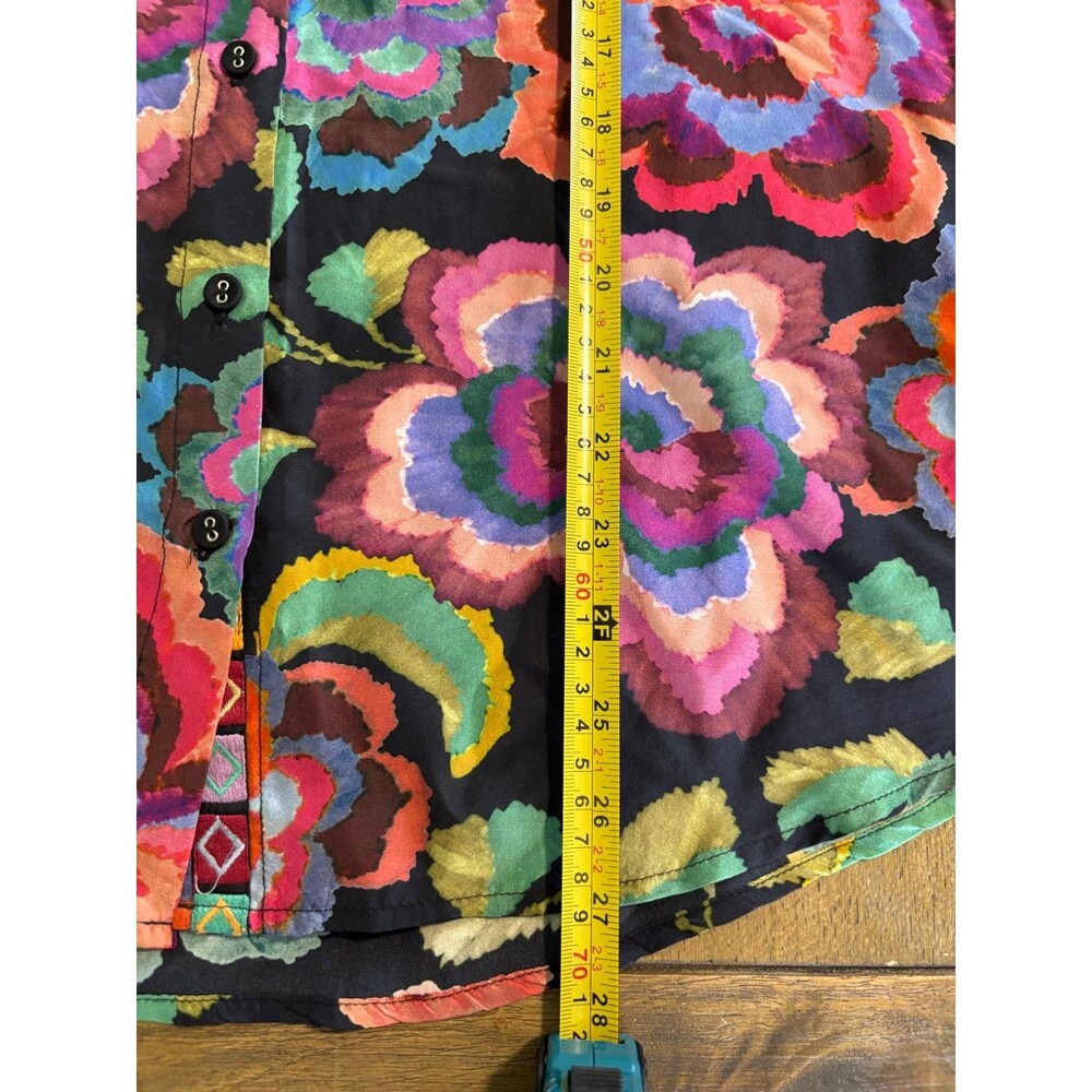 Johnny Was Workshop Shirt Womens L Multicolor Floral Silk Embroidered Cuff Boho - Picture 8 of 12